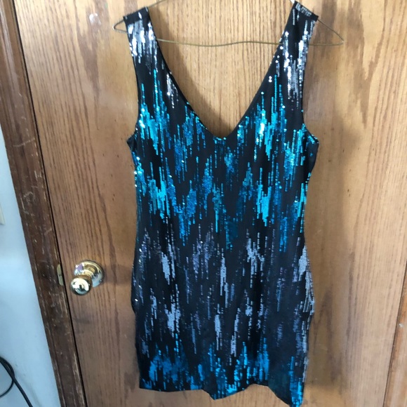 Sequence blue and black formal dress - Picture 1 of 3